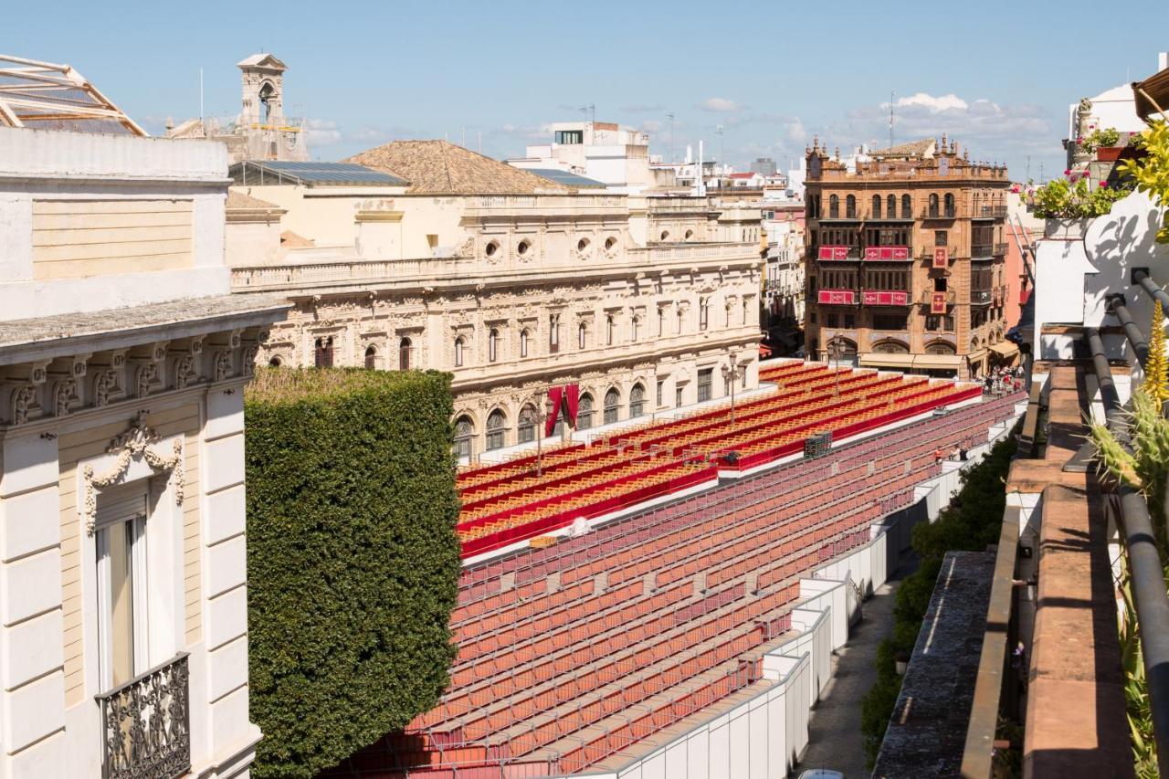 Puerta Catedral Holiday Suites Siviglia Esterno foto