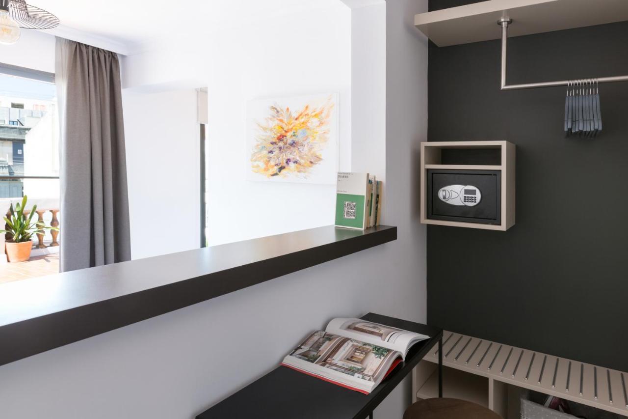 Puerta Catedral Holiday Suites Siviglia Esterno foto