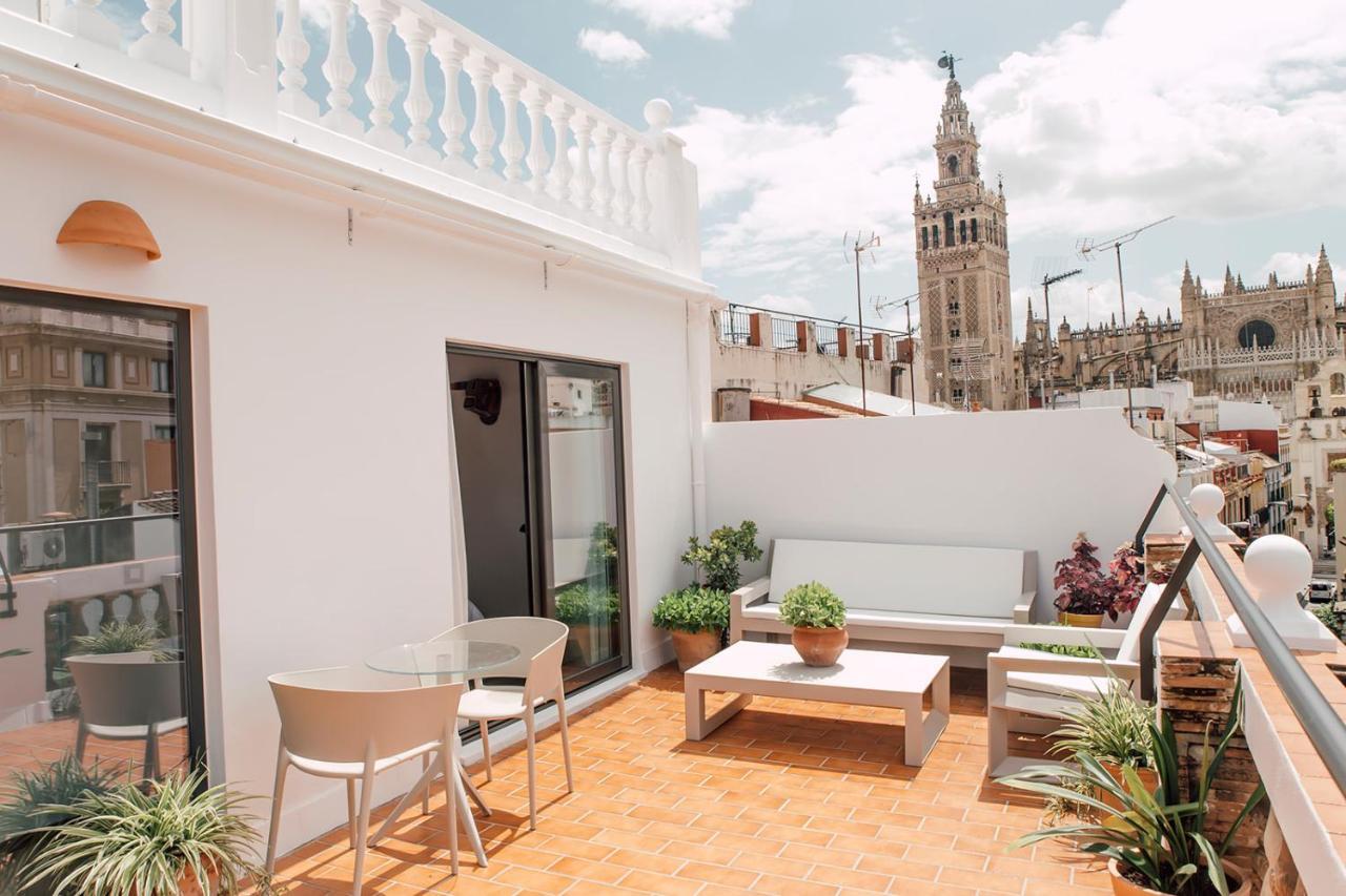 Puerta Catedral Holiday Suites Siviglia Esterno foto