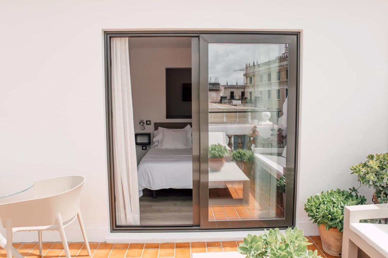 Puerta Catedral Holiday Suites Siviglia Esterno foto